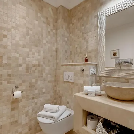 Luxury Vallon - Private Heated Pool Villa *