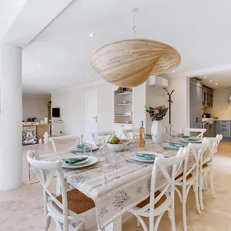 Villa Luxury Vallon - Private Heated Pool *